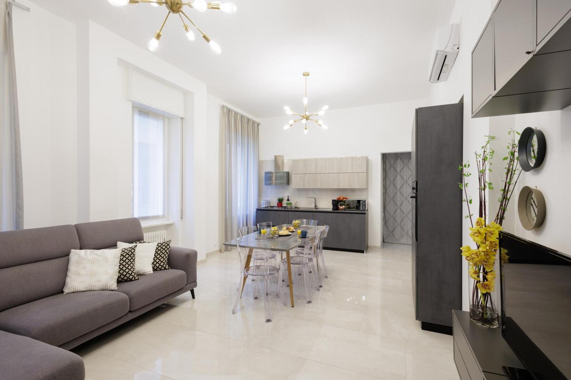 Genoa Lux Apartments With Parking ภายนอก รูปภาพ