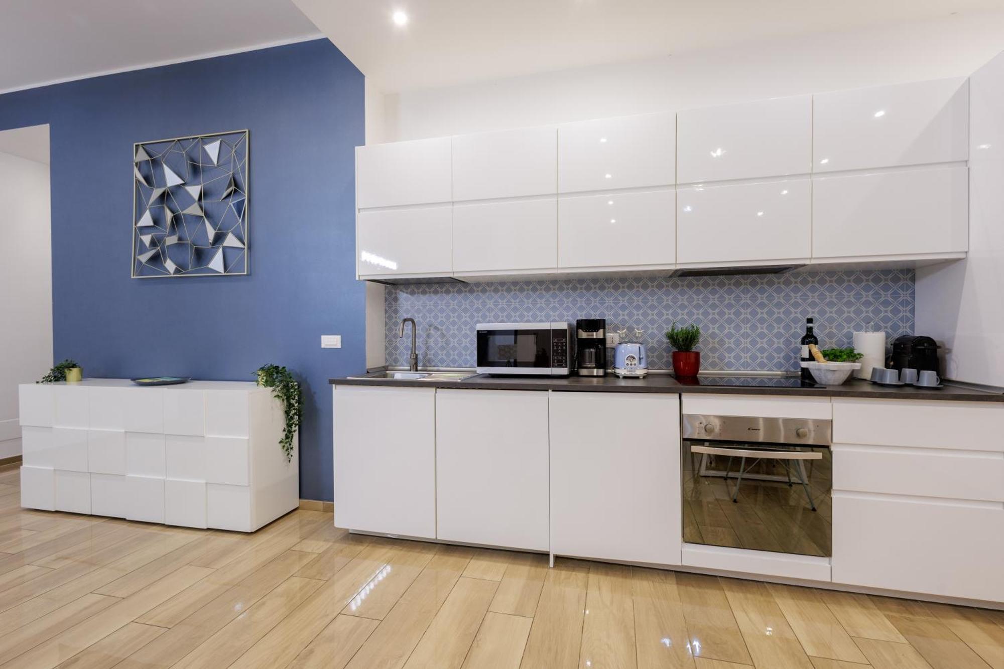 Genoa Lux Apartments With Parking ภายนอก รูปภาพ